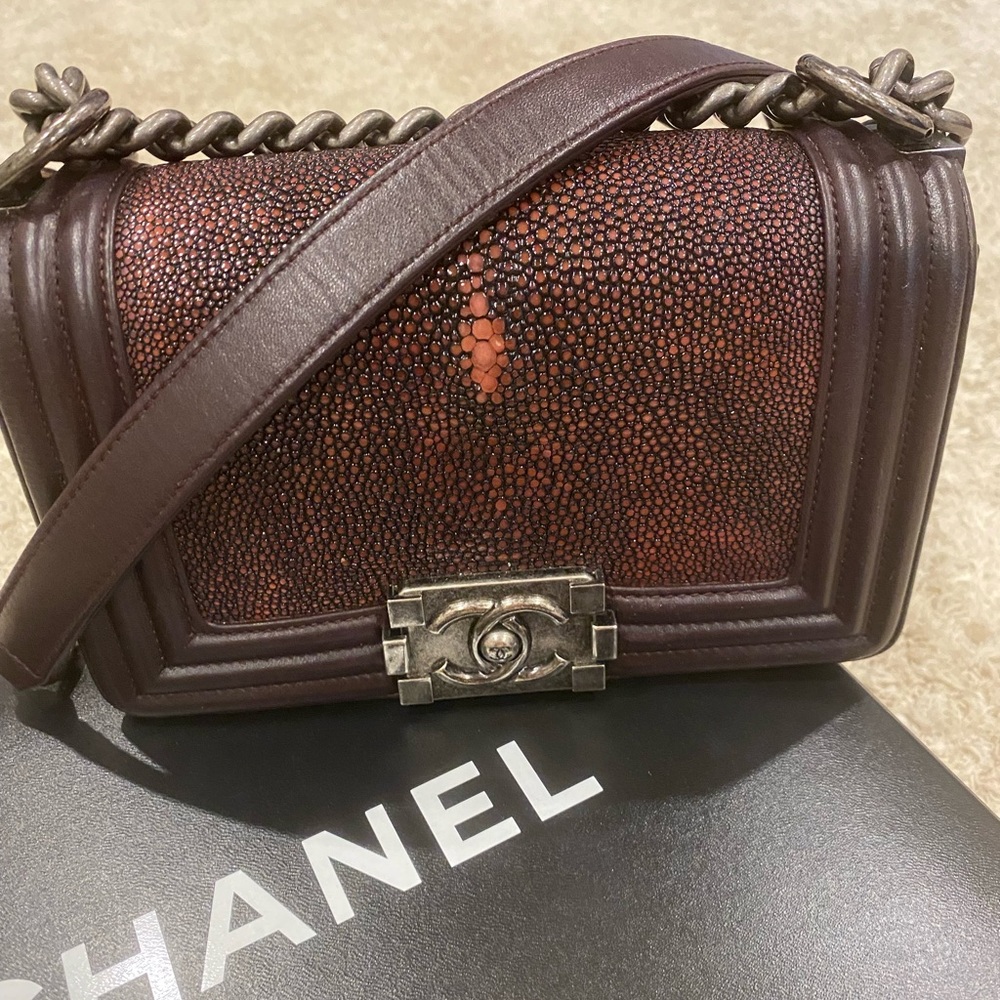 Chanel boy Stingray Rare AUTHENTIC